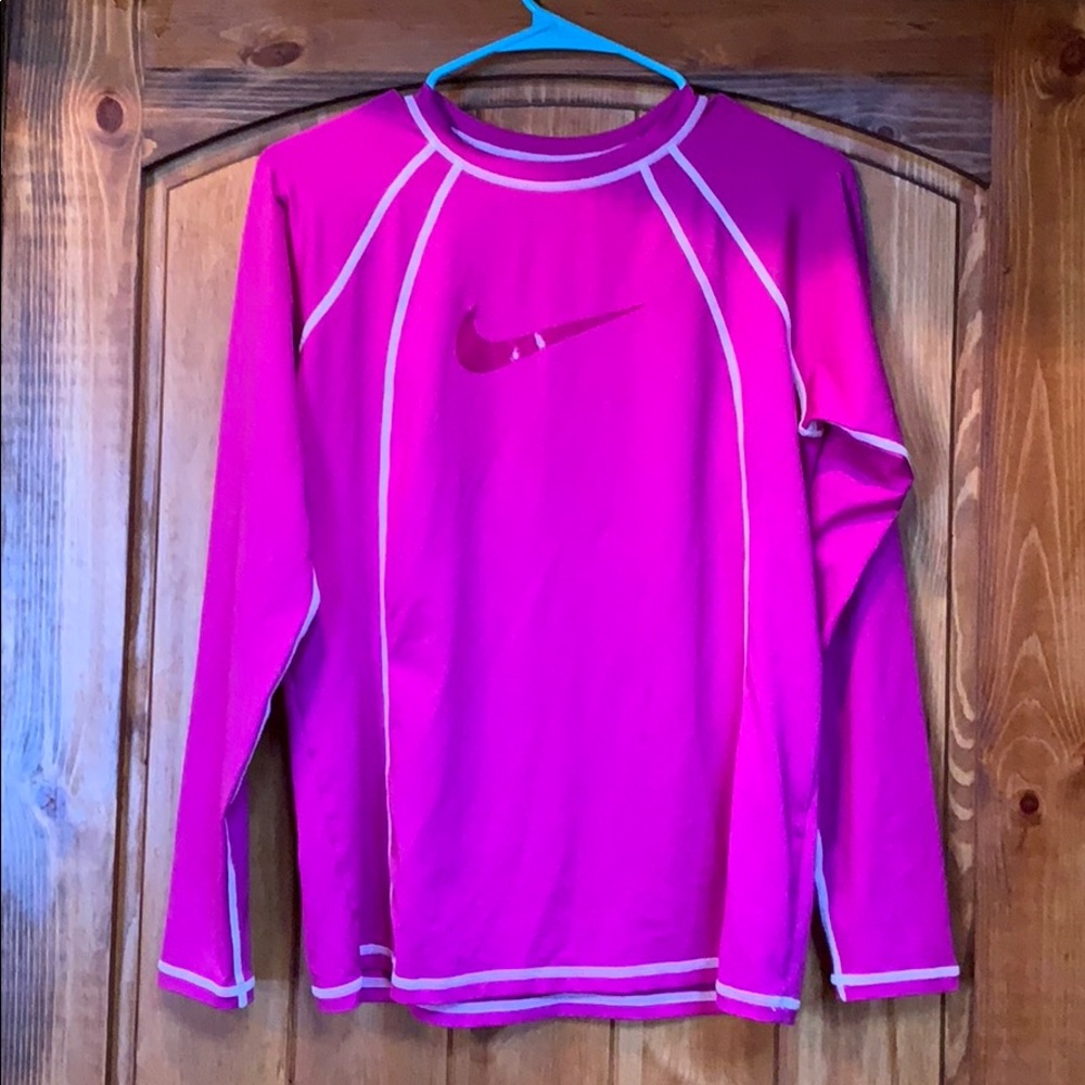 Long sleeved swim top